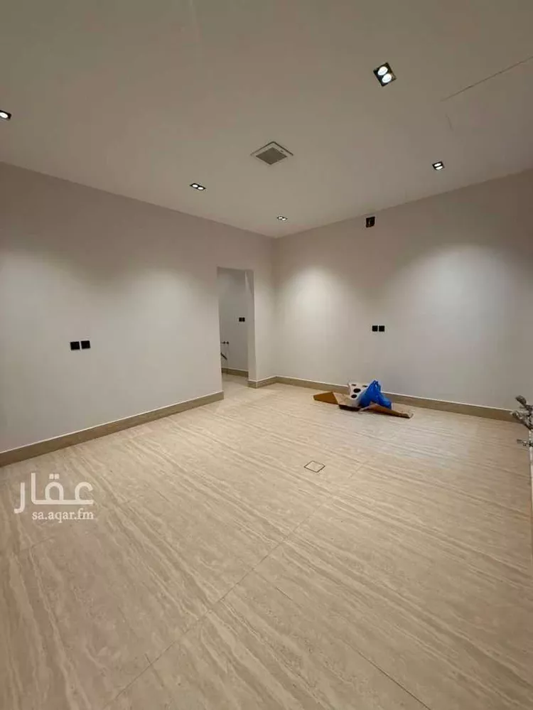 فيلا للإيجار في شارع محمد السامري, حي المرجان, مدينة الرياض, منطقة الرياض 16