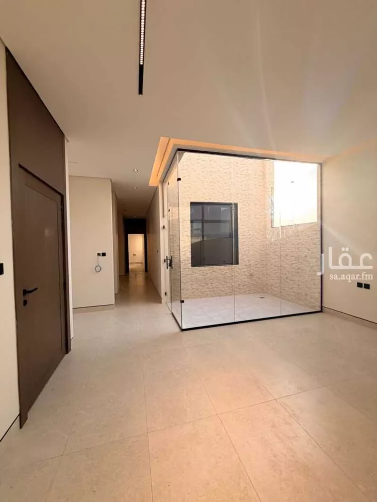 Floor for Rent in Riyadh Al Wadi 12