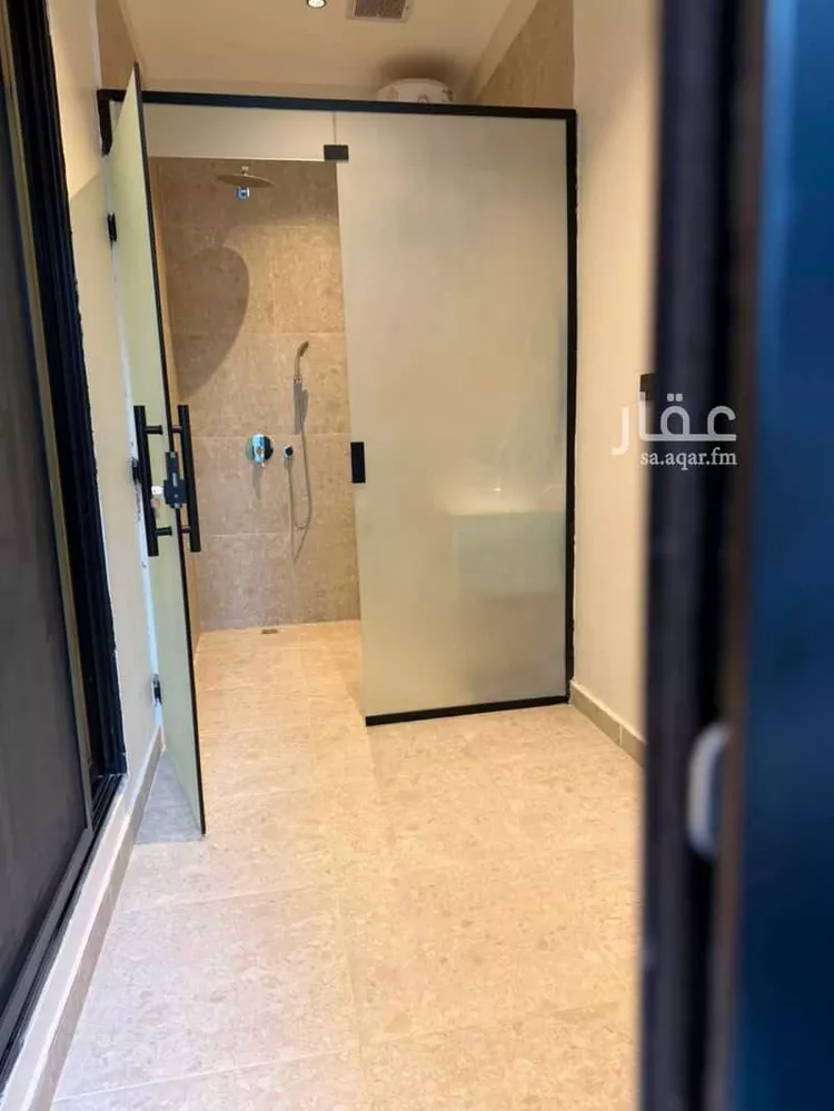 Floor for Rent in Riyadh As Sahafah 8