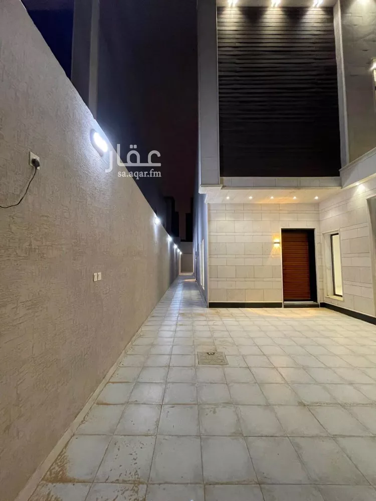 فيلا للإيجار في شارع شقرون المغراوي, حي عكاظ, مدينة الرياض, منطقة الرياض صورة 5