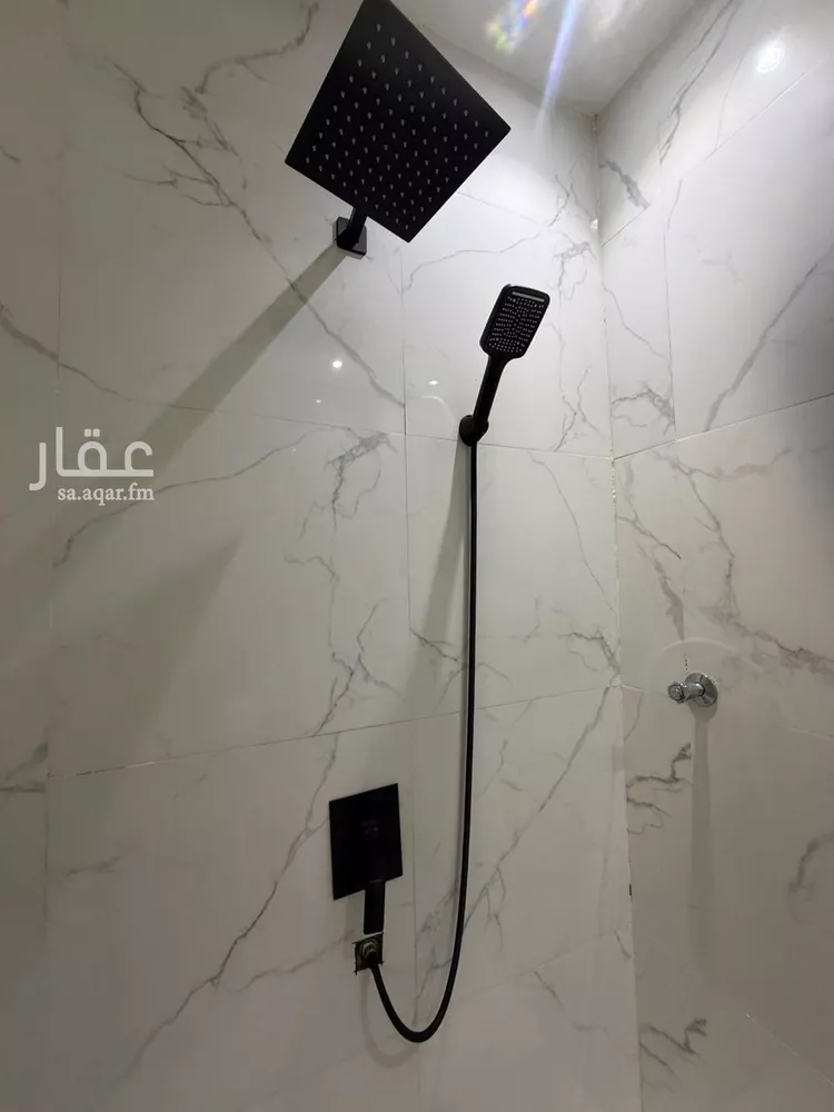 فيلا للإيجار في شارع شقرون المغراوي, حي عكاظ, مدينة الرياض, منطقة الرياض 15