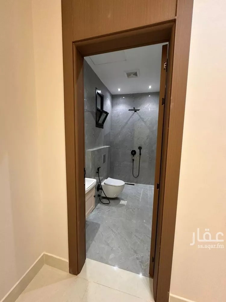 شقة للإيجار في شارع خريص, حي المعيزيلة, مدينة الرياض, منطقة الرياض