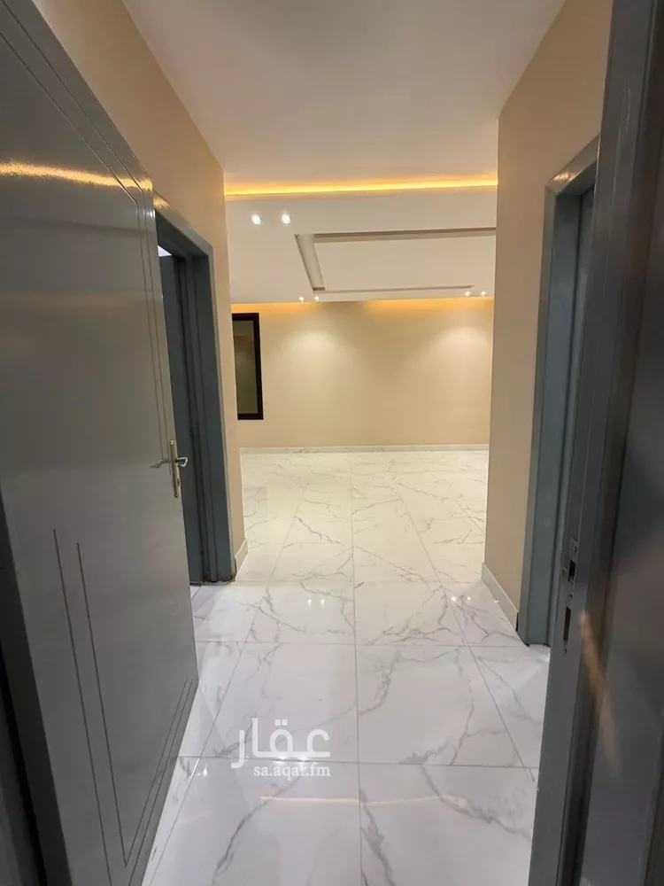 فيلا للإيجار في شارع شقرون المغراوي, حي عكاظ, مدينة الرياض, منطقة الرياض صورة 4