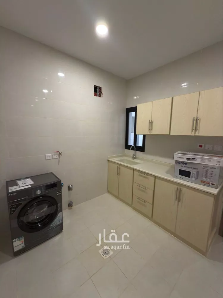 شقة للإيجار في شارع سيهات, حي الخبر الجنوبية, مدينة الخبر, المنطقة الشرقية 6