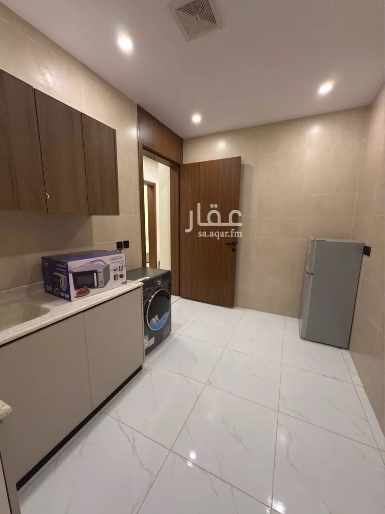 شقة للإيجار في شارع السادس والعشرون, حي الخبر الجنوبية, مدينة الخبر, المنطقة الشرقية صورة 4