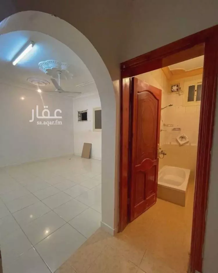 عمارة للبيع في شارع الامارة 17, حي مخطط المنح, مدينة الحناكية, منطقة المدينة المنورة 13