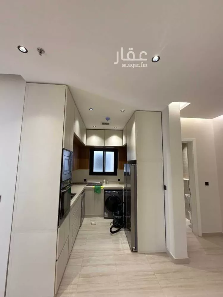 شقة للإيجار في شارع جرير بن عبدالله البجلي, حي مغرزات, مدينة الرياض, منطقة الرياض صورة 2