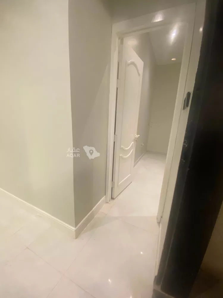 Floor for Rent in Riyadh An Narjis 7