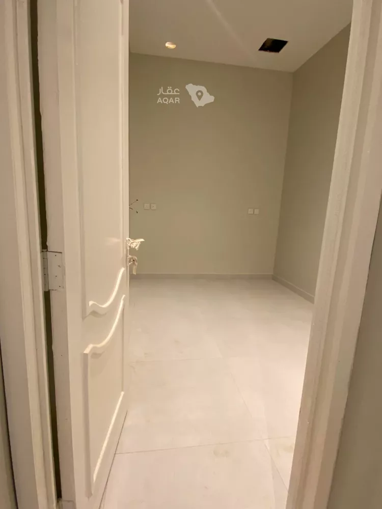Floor for Rent in Riyadh An Narjis 8