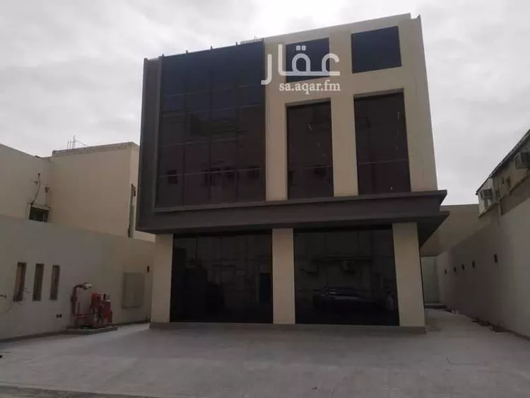 عمارة للإيجار في شارع سنان بن عمرو, حي الضباط, مدينة الرياض, منطقة الرياض