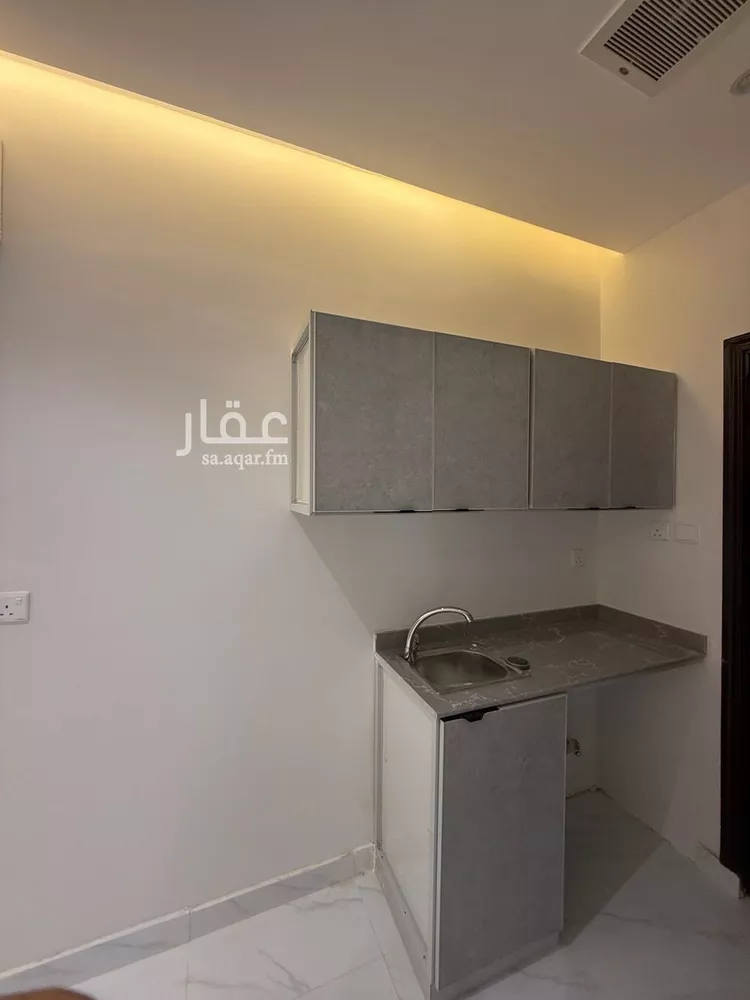 شقة للإيجار في شارع جنادة بن مالك, حي العوالي, مدينة الرياض, منطقة الرياض صورة 5