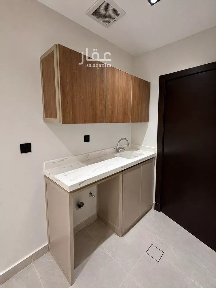شقة للإيجار في شارع المستنجدي, حي الحمراء, مدينة الرياض, منطقة الرياض صورة 2