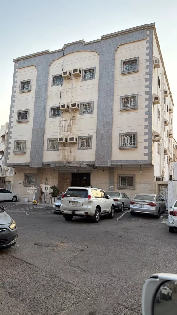 Building for Sale in Jeddah Al Thaghr