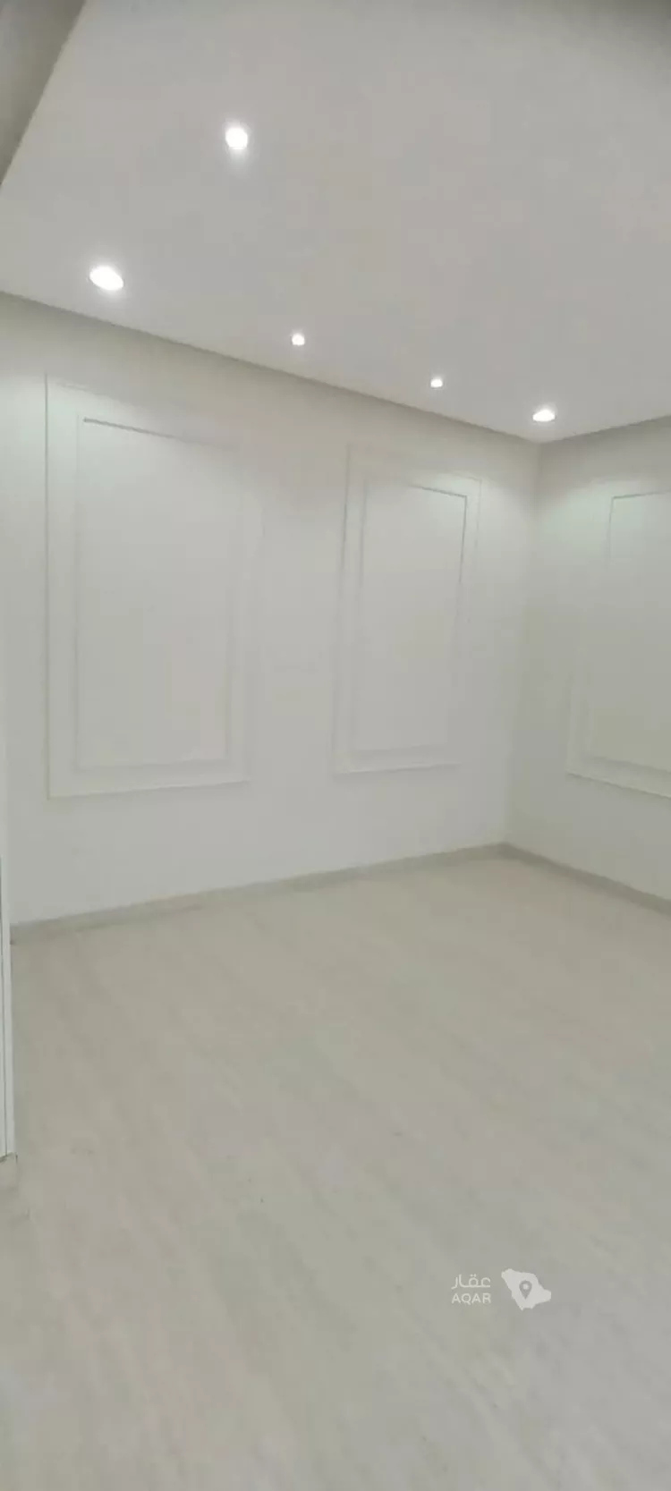 Floor for Sale in Riyadh Badr 7