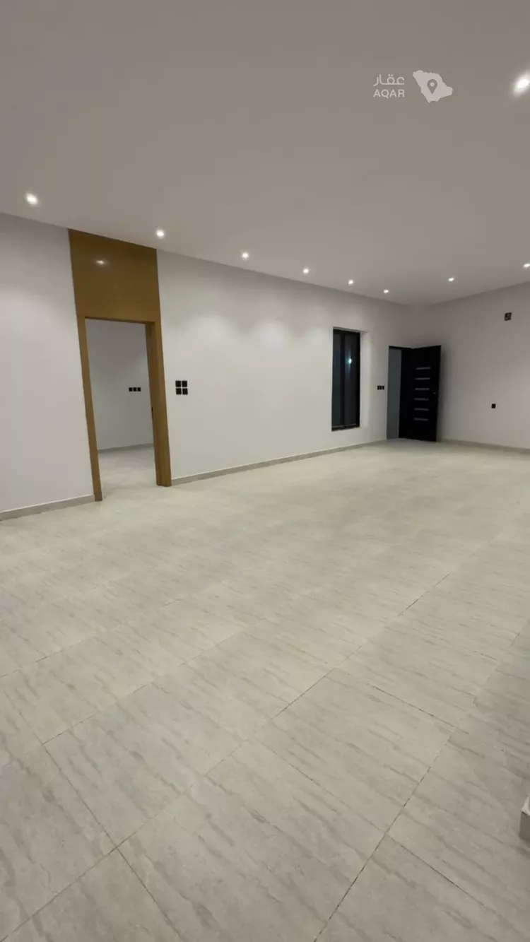 Floor for Sale in Riyadh Badr