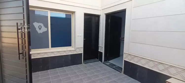 فيلا للبيع في شارع 5557, حي عريض, مدينة الرياض, منطقة الرياض 7