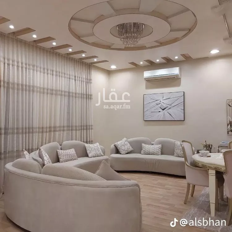 فيلا للبيع في شارع الدفاع, حي إشبيلية, مدينة الرياض, منطقة الرياض صورة 2