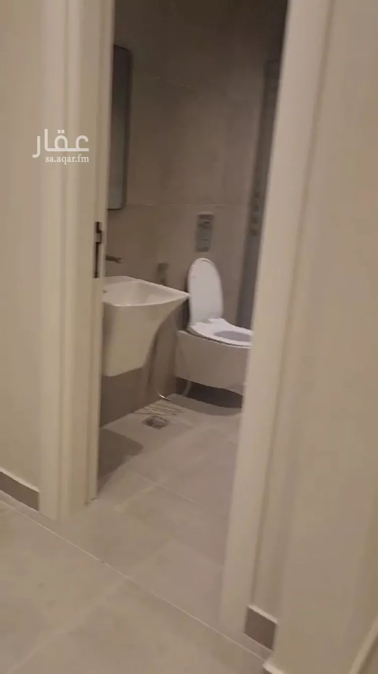 شقة للإيجار في شارع فني , حي الملقا, مدينة الرياض, منطقة الرياض صورة 3