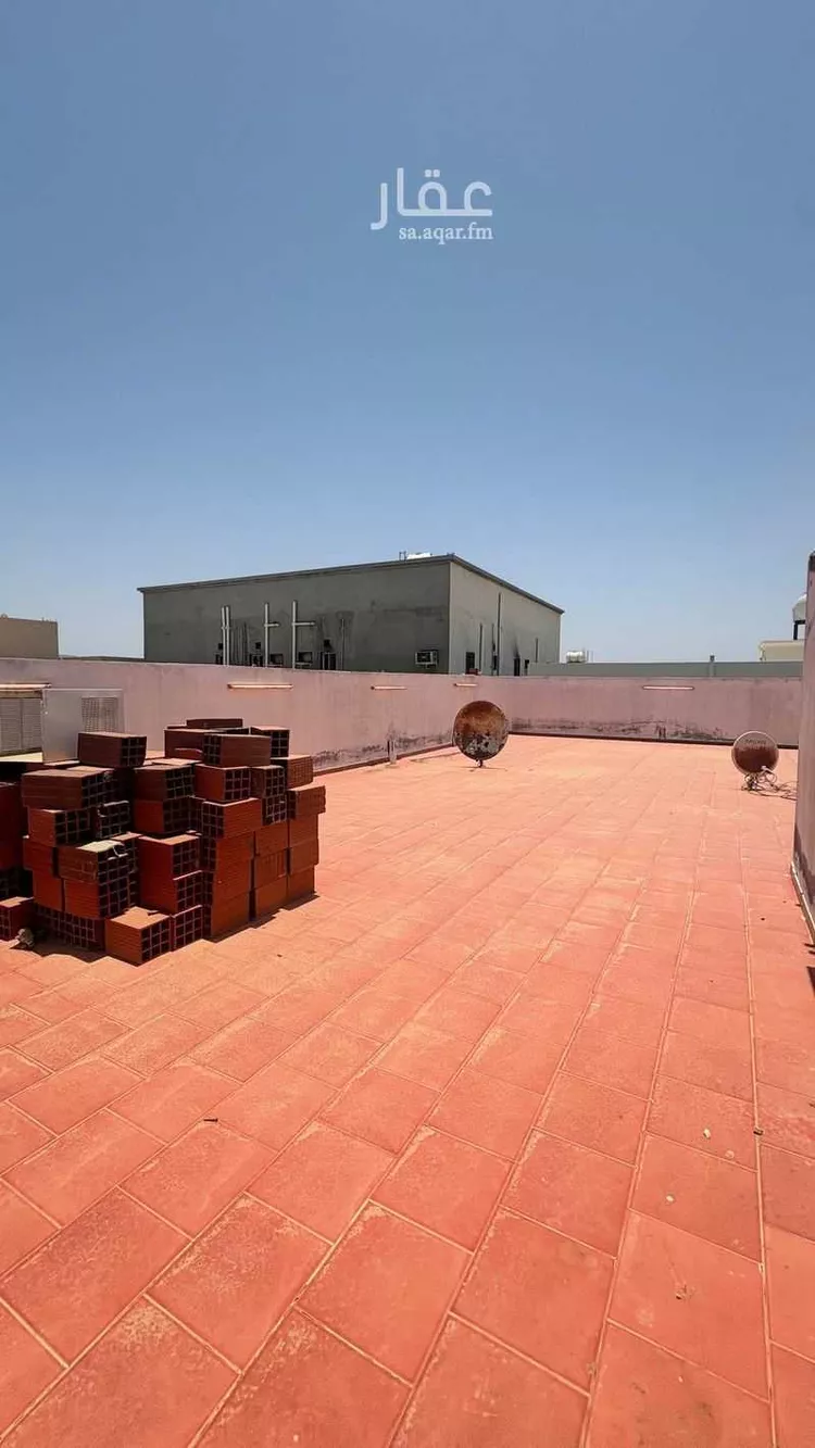 عمارة للبيع في شارع تميم بن بشر ، حي الصليب الشرقي ، رابغ ، رابغ صورة 2