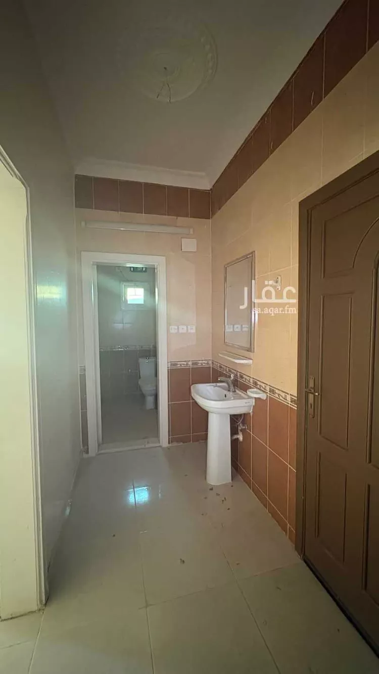 عمارة للبيع في شارع تميم بن بشر ، حي الصليب الشرقي ، رابغ ، رابغ صورة 5