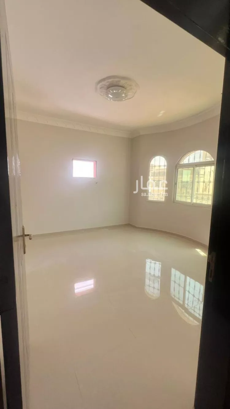 شقة للإيجار في شارع الفخر الأصبهاني, حي السعادة, مدينة الرياض, منطقة الرياض صورة 3