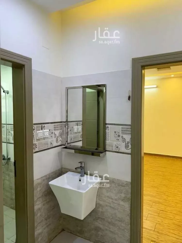 شقة للإيجار في شارع عبدالله عراقي, حي عكاظ, مدينة الرياض, منطقة الرياض صورة 4