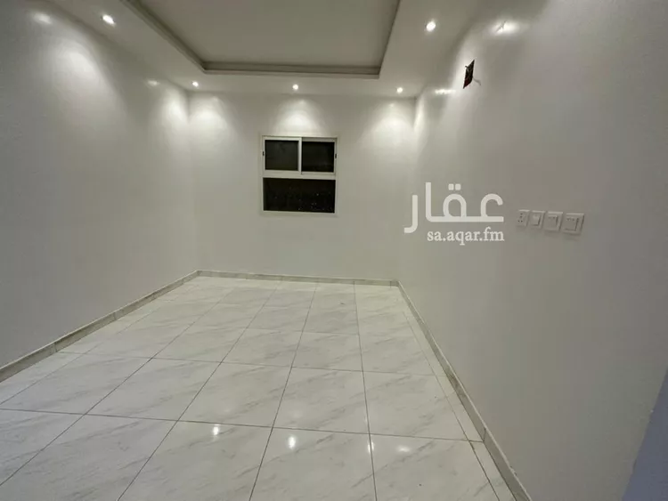 شقة للإيجار في شارع عبدالله عراقي, حي عكاظ, مدينة الرياض, منطقة الرياض