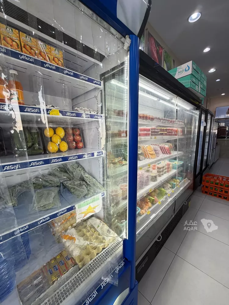 محل للبيع في شارع عبدالله المويس ، حي الرمال ، الرياض ، منطقة الرياض 2