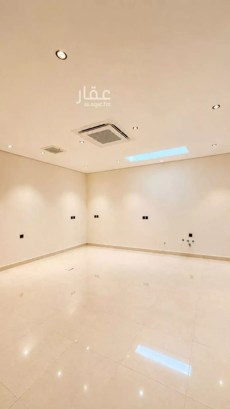 فيلا للبيع في شارع عمرو بن معمر, حي العارض, مدينة الرياض, منطقة الرياض 12