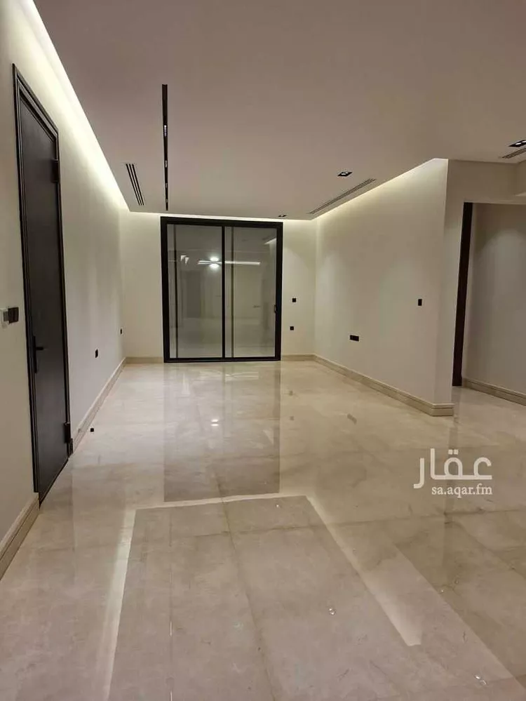 فيلا للبيع في شارع عبدالكريم سلمان, حي العارض, مدينة الرياض, منطقة الرياض 11