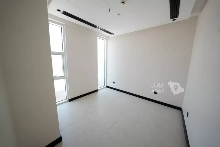 شقة للبيع في شارع الملك فهد, حي الرحمانية, مدينة الرياض, منطقة الرياض 8