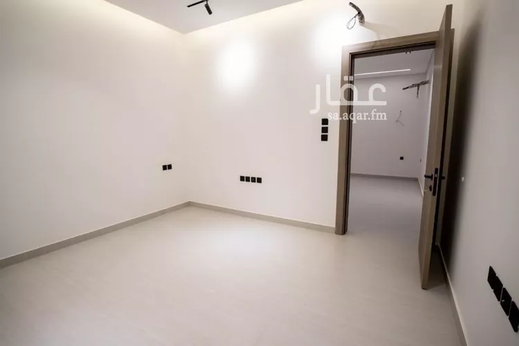 شقة للبيع في شارع طارق بن موسى, حي السلامة, مدينة جدة, منطقة مكة المكرمة 22