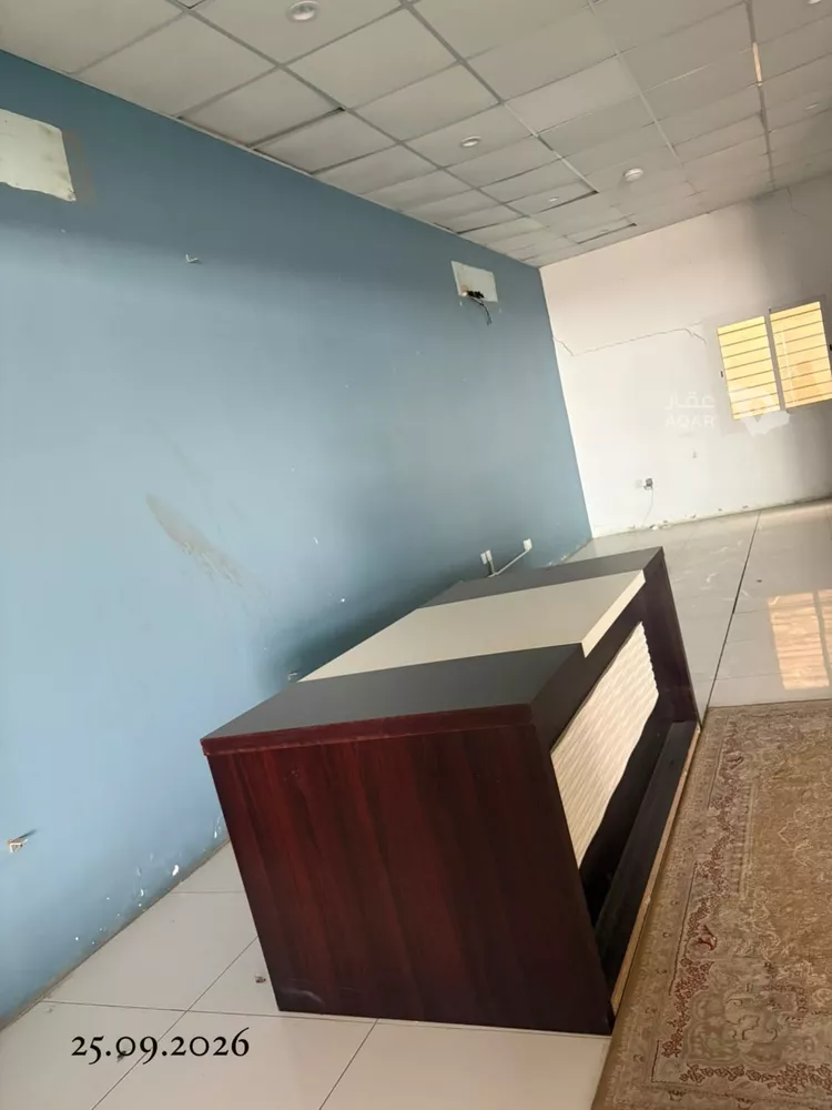 Commercial Office for Rent in Jeddah Az Zomorod 17