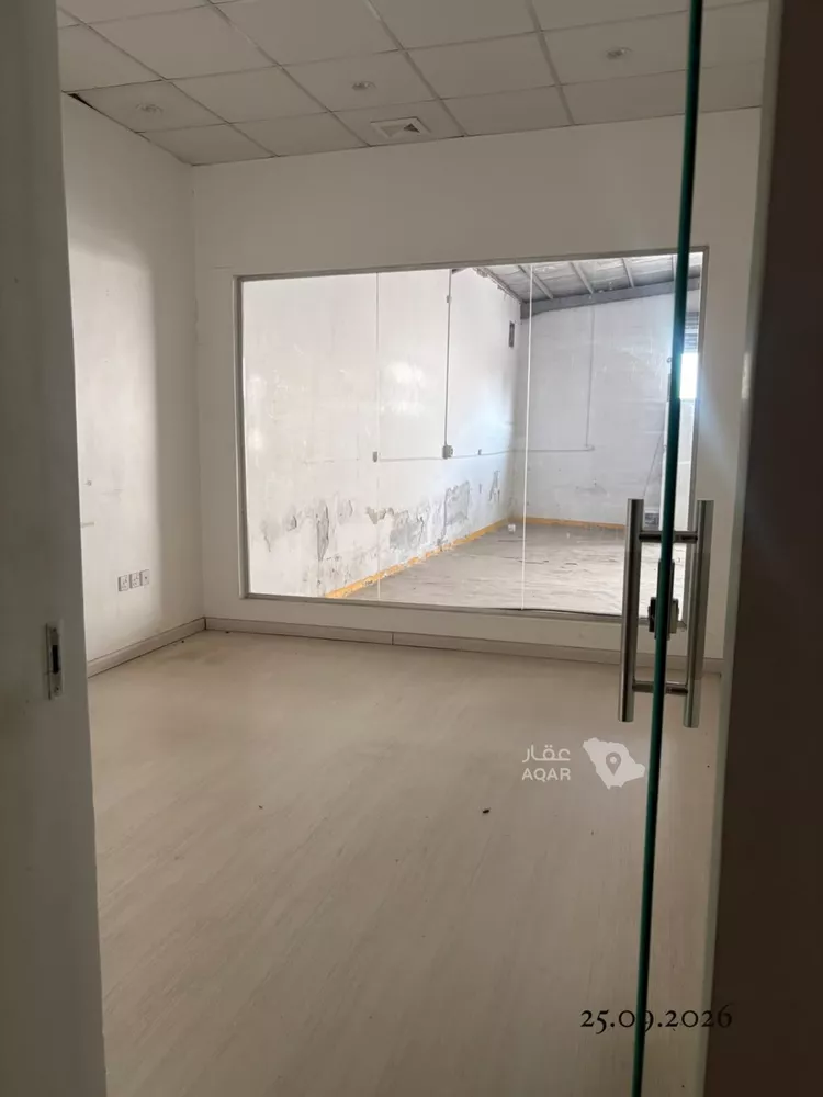 Commercial Office for Rent in Jeddah Az Zomorod 16
