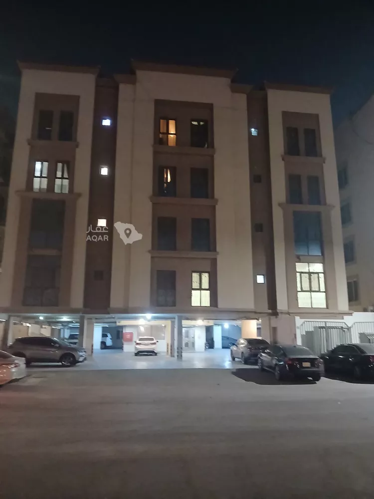 شقة للإيجار في شارع مدائن صالح, حي الحمراء, مدينة الخبر, المنطقة الشرقية