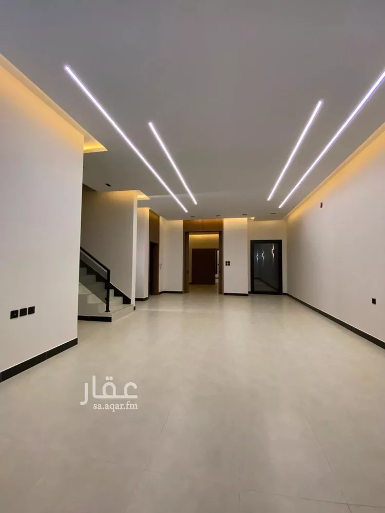 فيلا للبيع في شارع التنال, حي الرمال, مدينة الرياض, منطقة الرياض صورة 2