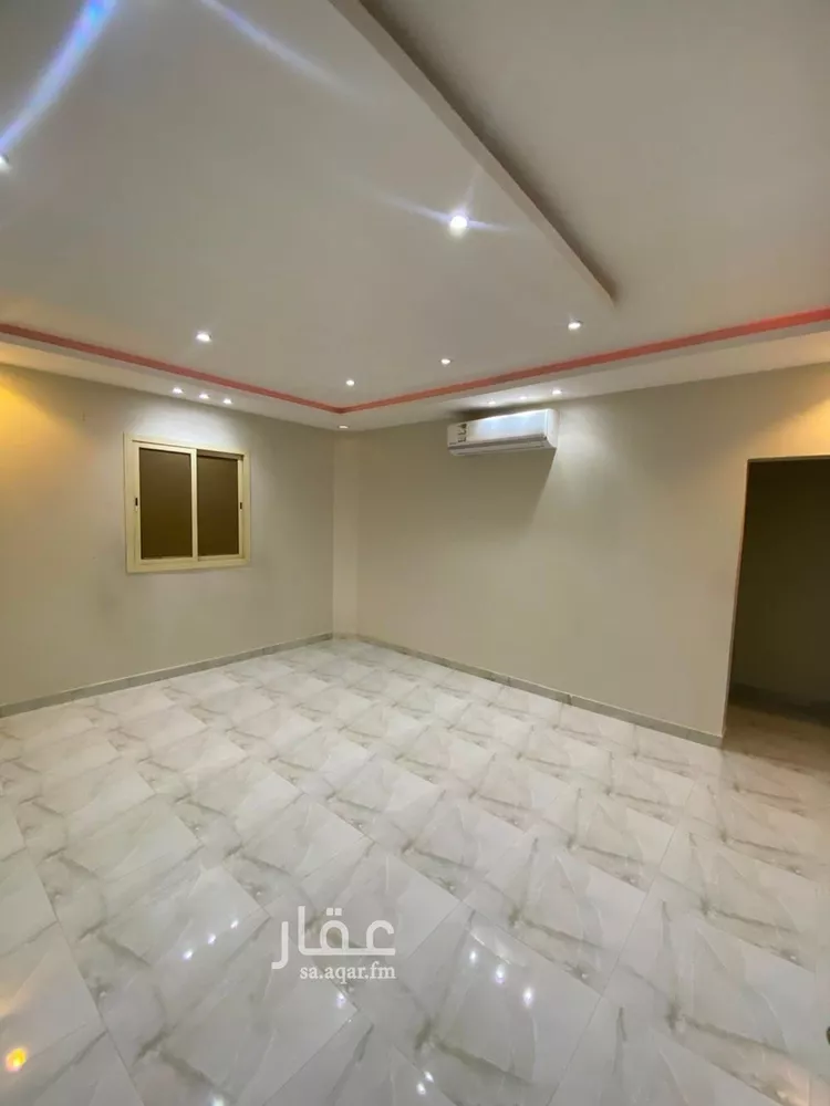 Floor for Rent in Riyadh Ar Rimal 16