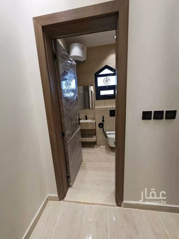 دور للإيجار في شارع شهيد الدين ثم الوطن حسين بواح زباني, حي الشهداء, مدينة الرياض, منطقة الرياض صورة 3