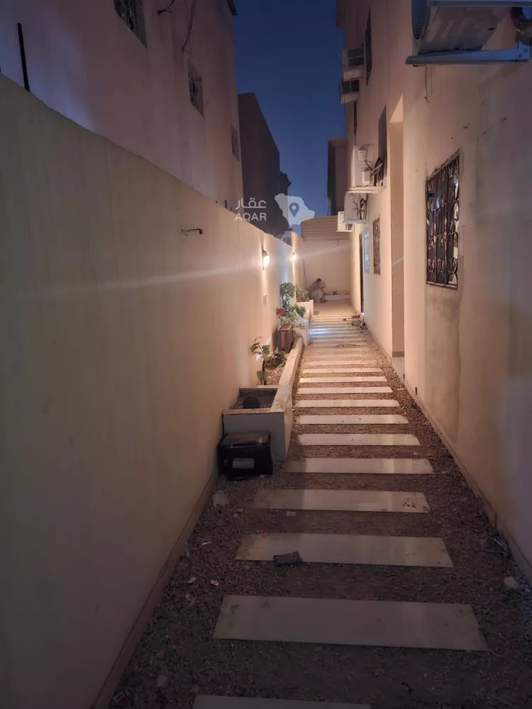 شقة للإيجار في شارع ابي جعفر المنصور, حي غرناطة, مدينة الرياض, منطقة الرياض 12