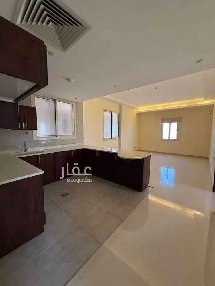 شقة للبيع في شارع مدائن صالح, حي الحمراء, مدينة الخبر, المنطقة الشرقية صورة 2