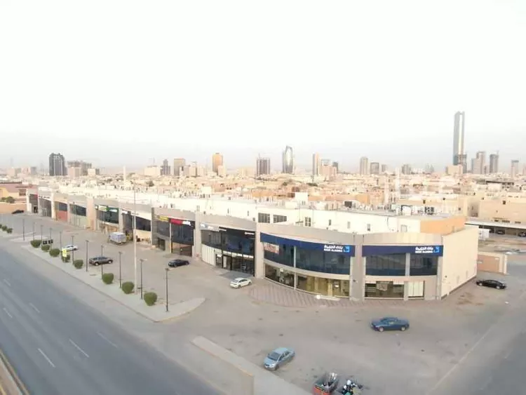 مكتب تجاري للإيجار في شارع الثمامه, حي الصحافة, مدينة الرياض, منطقة الرياض صورة 2