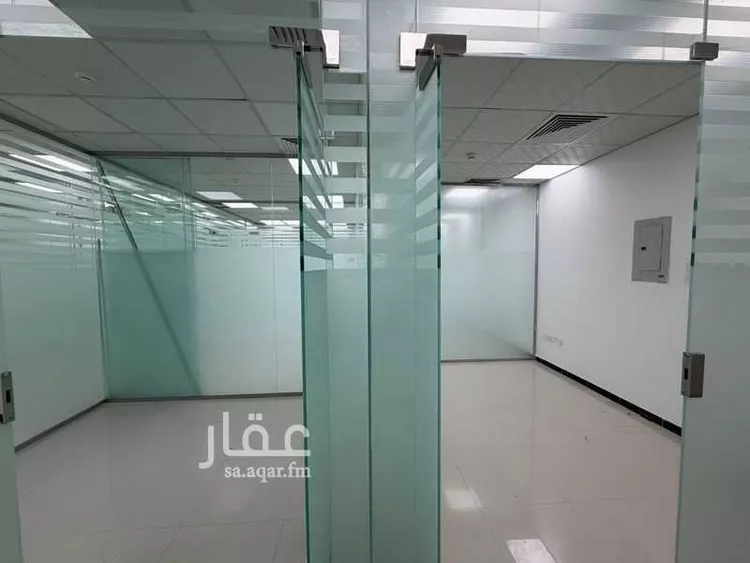 مكتب تجاري للإيجار في شارع الثمامه, حي الصحافة, مدينة الرياض, منطقة الرياض صورة 5
