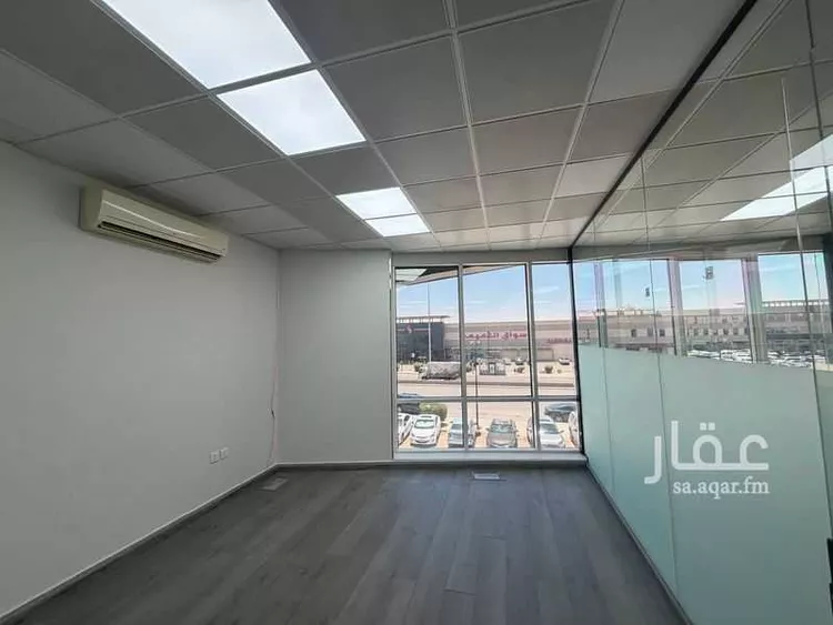 مكتب تجاري للإيجار في شارع الثمامه, حي الصحافة, مدينة الرياض, منطقة الرياض 23