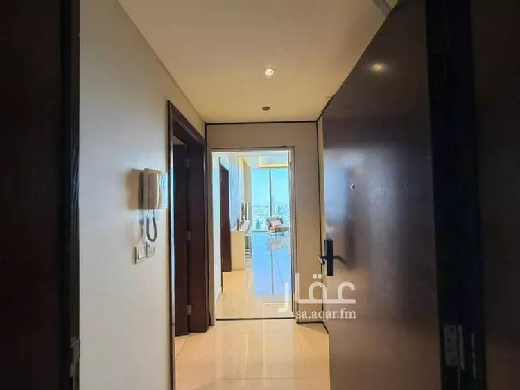 شقة للإيجار في شارع طريق الملك فهد الفرعي, حي الصحافة, مدينة الرياض, منطقة الرياض 8