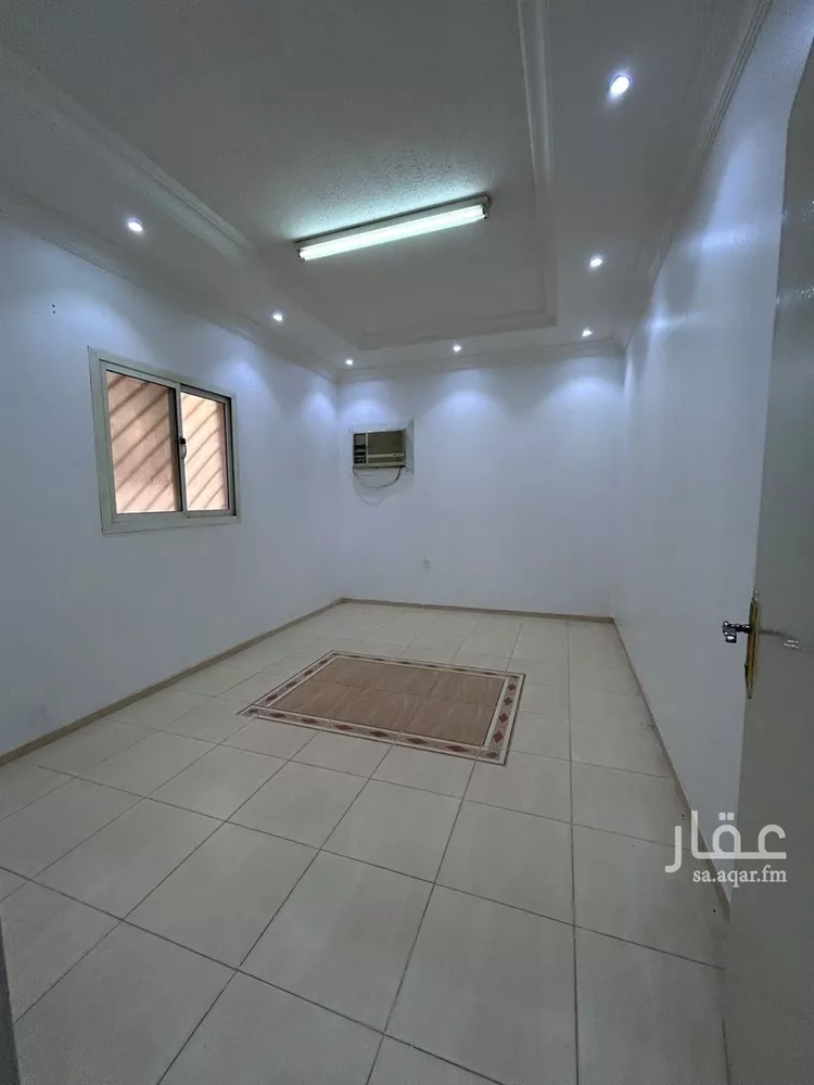 Apartment for Rent in Riyadh Al Wizarat 7