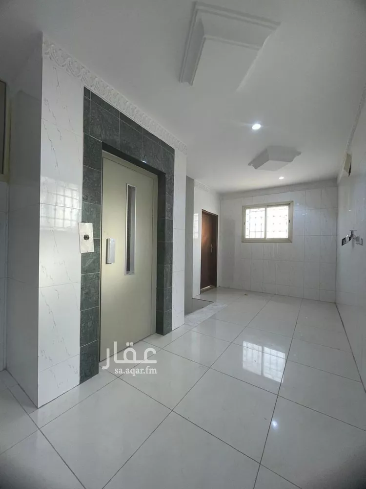 شقة للإيجار في شارع يثرب, حي بدر, مدينة الرياض, منطقة الرياض صورة 3
