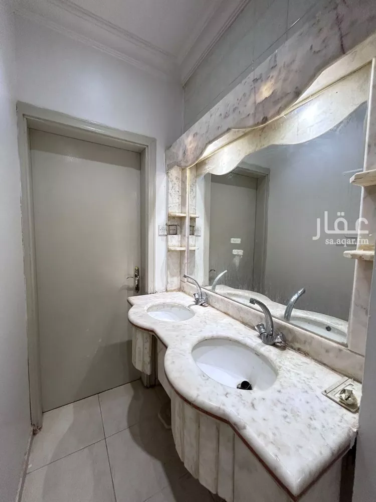 Apartment for Rent in Riyadh Al Wizarat 10