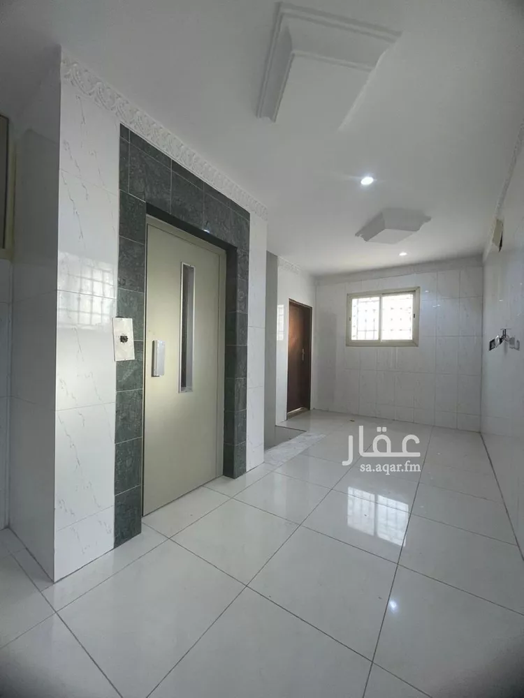 شقة للإيجار في شارع يثرب, حي بدر, مدينة الرياض, منطقة الرياض صورة 3