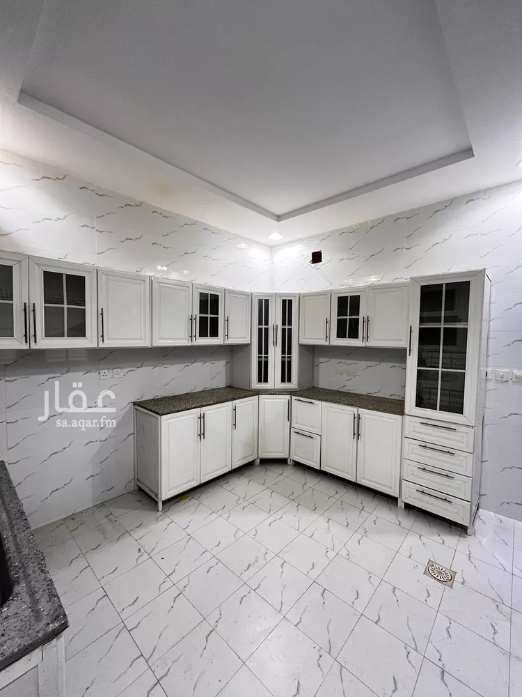 شقة للإيجار في شارع المعموره, حي ظهرة لبن, مدينة الرياض, منطقة الرياض 7
