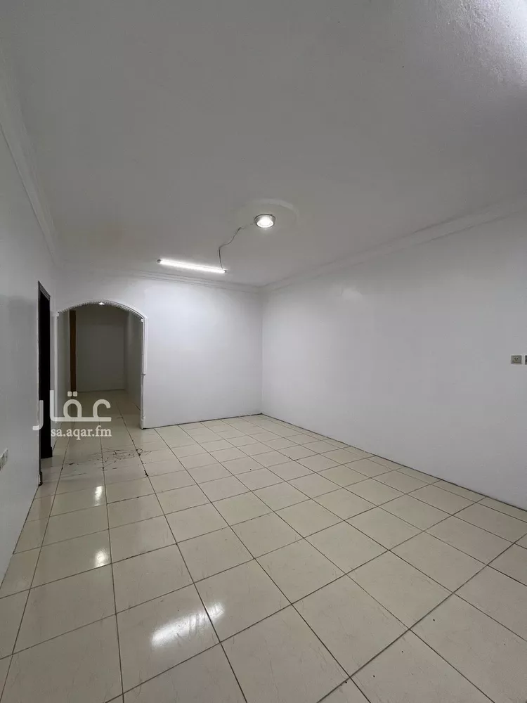 شقة للإيجار في شارع البرادية, حي الدار البيضاء, مدينة الرياض, منطقة الرياض 7